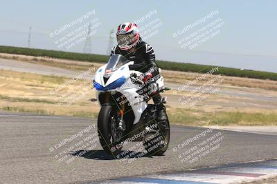 media/Jun-16-2024-Lets Ride (Sun) [[4ae6dd1f02]]/Group B/1220pm (Wheelie Bump)/